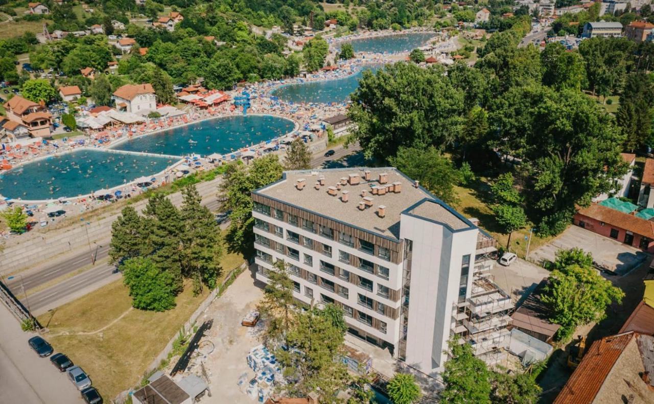Apartman Park Lake Tuzla Esterno foto